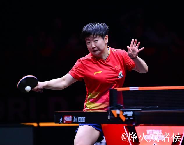 WTT总决赛:孙颖莎4-0完胜王艺迪晋级女单八强 WTT总决赛:孙颖莎4-0完胜王艺迪晋级女单八强